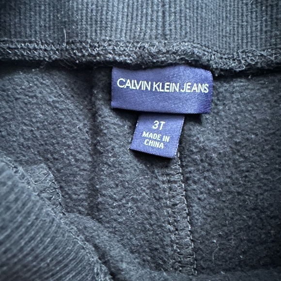 🐠2/$10🐠 Boys CK joggers. - Picture 3 of 3